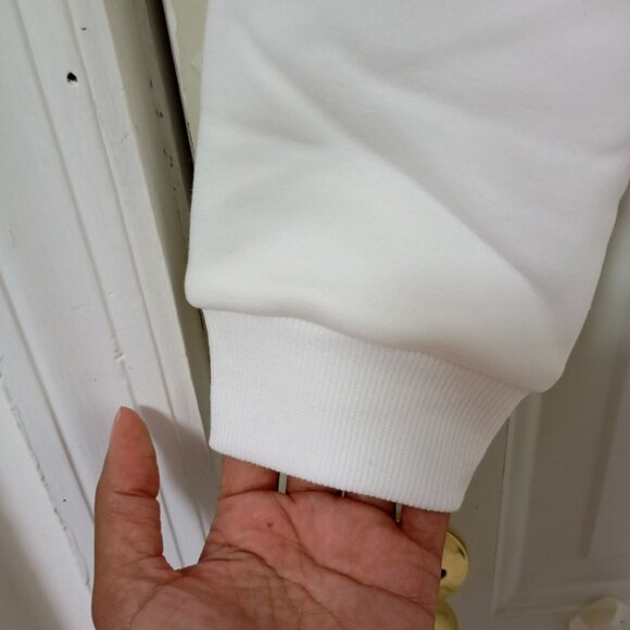 EQYL Sweatshirt Crop White Crewneck  Sise XL Womens Sport Sporty NWT - Picture 3 of 9